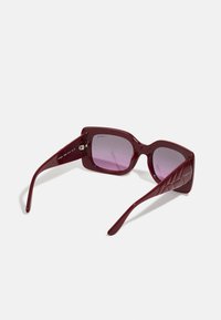 VOGUE Eyewear Sunglasses - full bordeaux