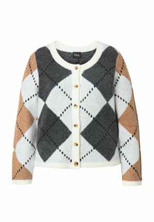 Cárdigan abotonado con gran patrón de rombos en gris, blanco y beige, con cuello redondo y puños acanalados.