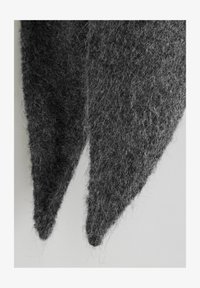 Selezionato, charcoal grey