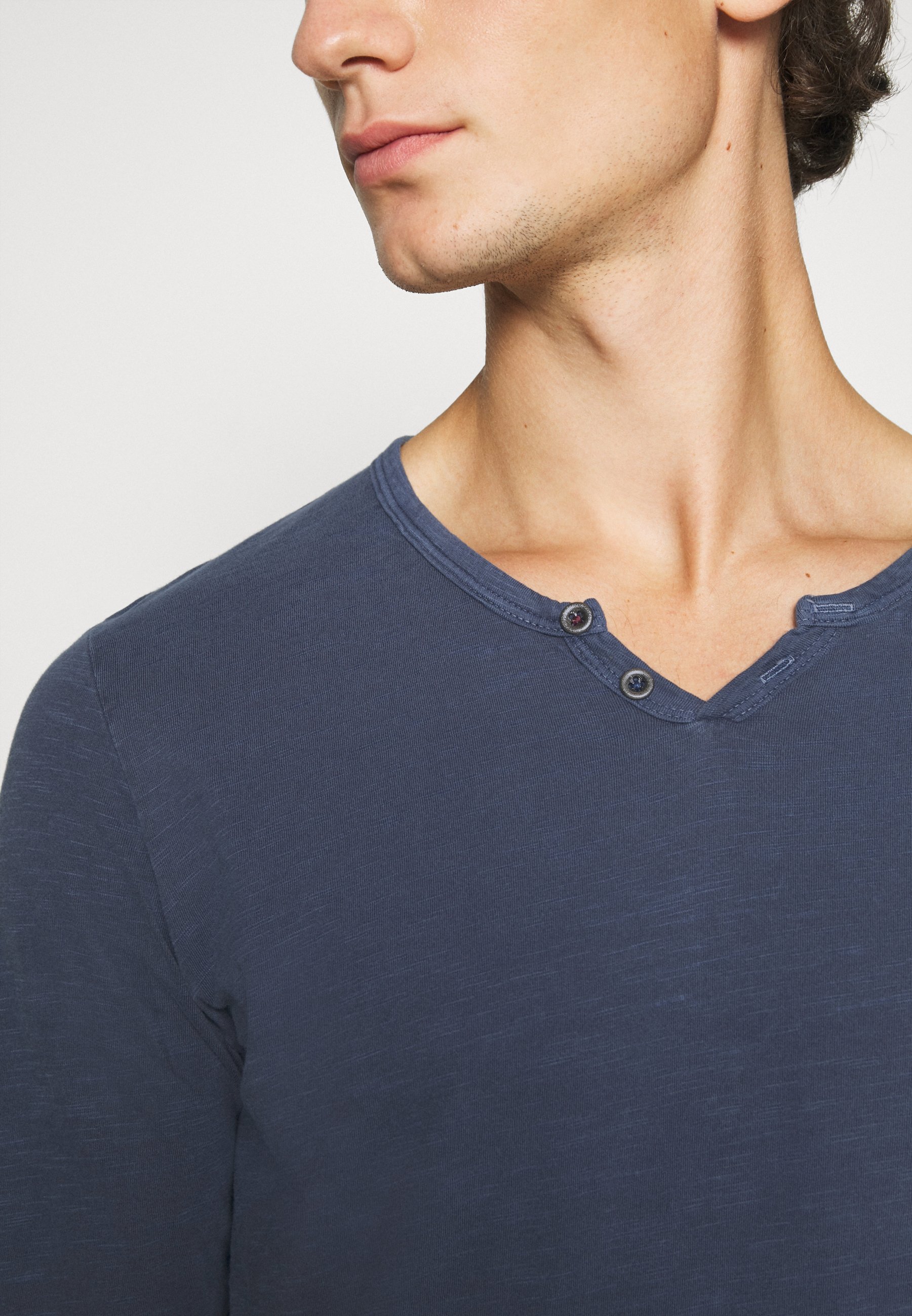 Uomo JJESPLIT NECK TEE - Maglietta a manica lunga Uomo JJESPLIT NECK TEE - Maglietta a manica lunga