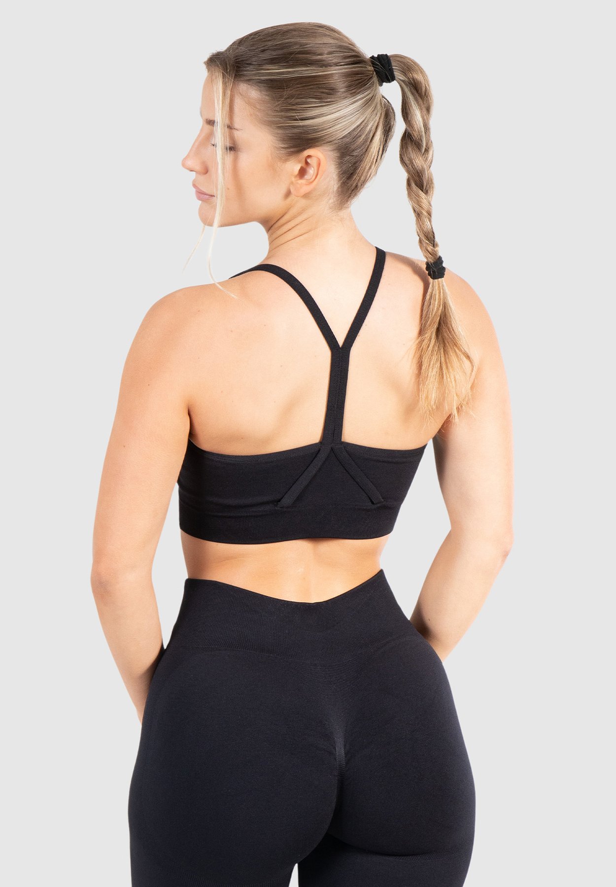 HAILEY REMOVABLE CUPS