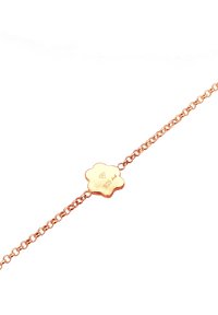 Roséguldarmband med ett blommformat hänge, med en texturerad yta och små låslinks, märkta med "925 A."