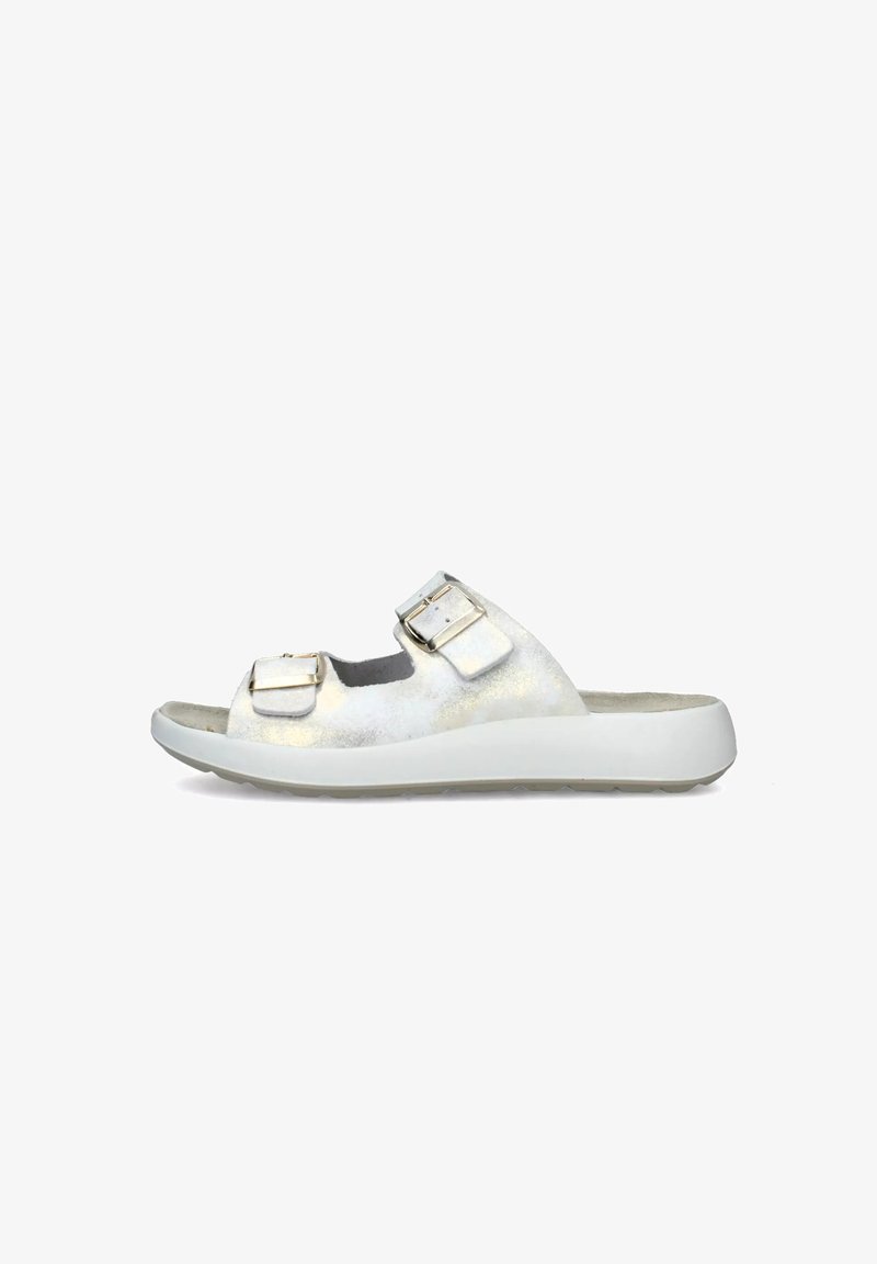 Sandali bianchi open-toe con due fibbie regolabili, parte superiore morbida e testurizzata e suola bianca imbottita. Finitura iridescente sottile.