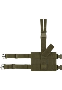 Imbracatura tattica verde oliva realizzata in tessuto durevole. Caratterizzata da cinghie regolabili, clip metalliche e dettagli in Velcro per una vestibilità sicura.