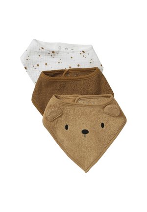 Drei Baby-Lätzchen mit Druckknopfverschluss, eines weiß mit braunen Sternen, eines einfarbig dunkelbraun und eines hellbraun mit einem Bärenkopf und Ohren.