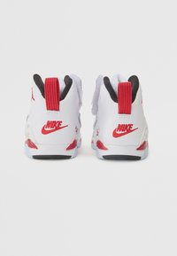 Jordan JUMPMAN MVP - Høye joggesko - white/varsity red/black/summit white/neutral grey