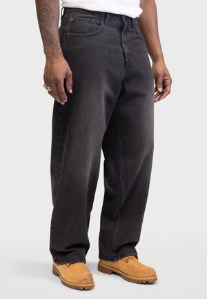 Redefined Rebel KINGSTON - Egyenes szárú farmer - black washed