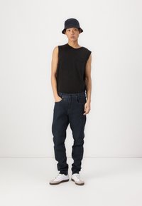 Thumbnail Image 3