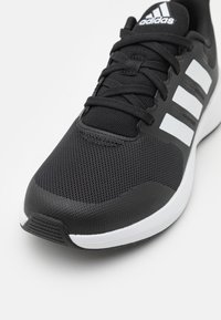 adidas Performance FORTARUN 2.0 CLOUDFOAM LACE - Zapatillas running asfalto - core black/footwear white