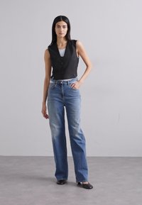 Iro LAMBERTA - Laisvo kirpimo džinsai - mid used denim