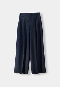 Navy blue wide-leg trousers with a vertical stripe pattern, featuring a tailored waistband and two side pockets. Lightweight fabric.