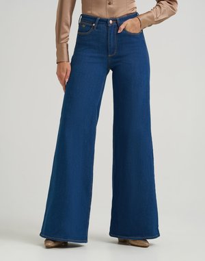WRANGLER X LAINEY WILSON CHEEKY WIDE LEG JEAN - Wide leg - wrangler blue
