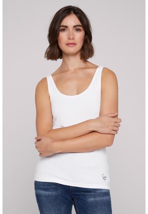 MIT LOGO  - Top - opticwhite