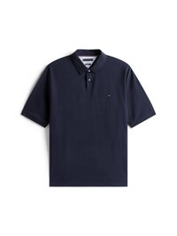 Tumesinine polo-särk, mis on valmistatud puuvillast, kahe nööbiga kinnitusega, lühikeste varrukatega ja väikese logoga rinnal. Sile tekstuur.