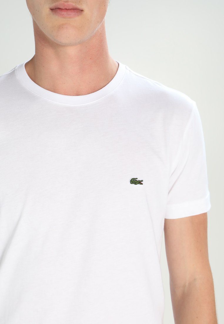 tee shirt lacoste blanc homme