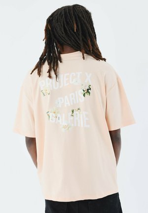 LARGE FLORAL - Camiseta estampada - pale peach