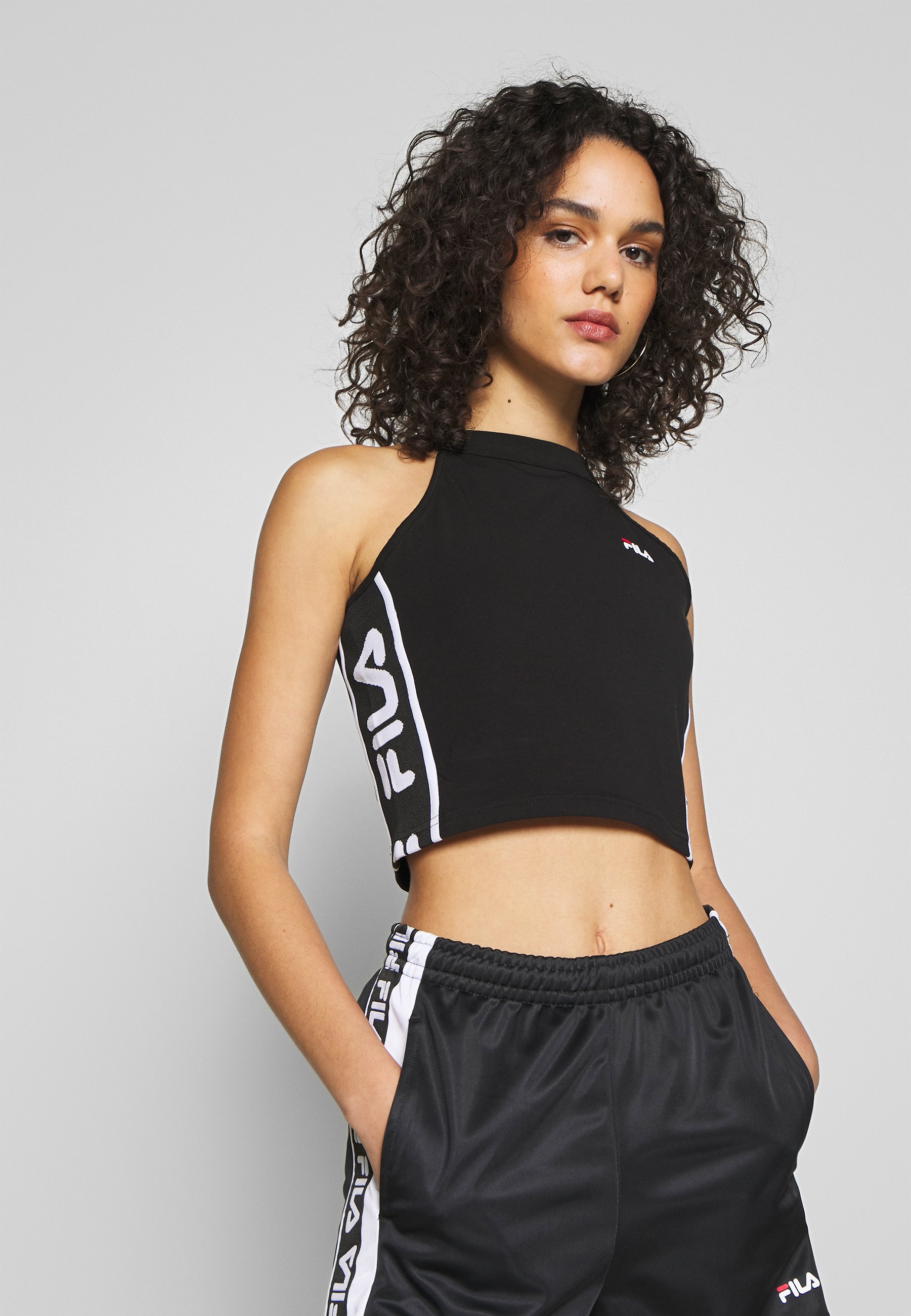 pull fila fille 14 ans