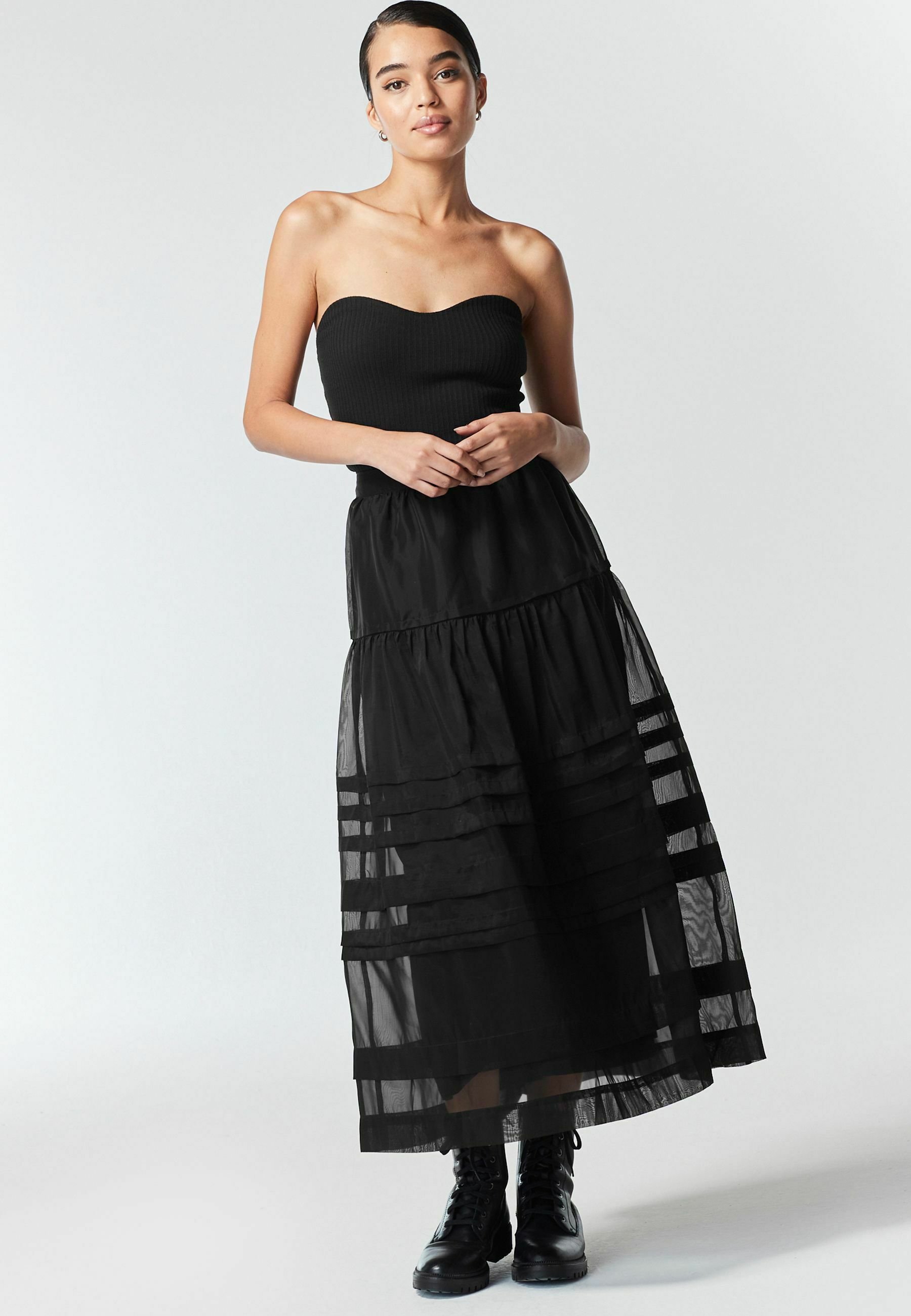 Jupes Femme V3220-NOIR Amy&Clo in vogue | Efashion Paris sur eFashion