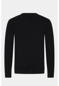 Schwarzer Strickpullover, Rundhals, lange Ärmel, gerippte Bündchen und Saum, glatte Textur, leichtes Material, minimalistisches Design.
