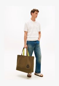 Επιλέχθηκε, willow green