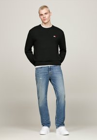 Thumbnail Image 2