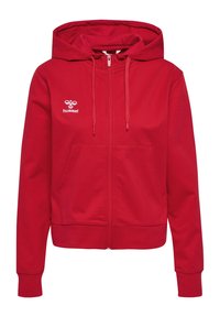 Rode zip-up hoodie van zachte stof, met een logo aan de voorkant, twee zijzakken en een verstelbare capuchon met trekkoorden.
