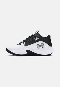 Sportssko med en hvid mesh-overdel med sorte accenter, teksturerede paneler og en mønstret sort gummisål. Under Armour-logoet er vist.