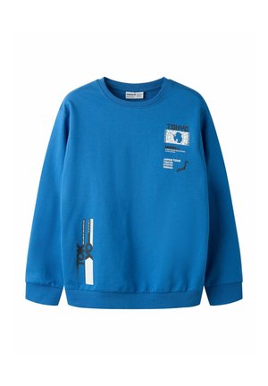 Blauwe longsleeve trui met Tokyo-thema graphics, inclusief een kaart van Japan en de tekst "Japan Tour Tokyo Kyoto Osaka" aan de voorkant.