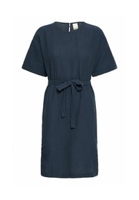 Marinblå kortärmad klänning med rundad hals, tygbälte vid midjan och en texturerad yta. Dragkedja i ryggen.