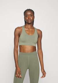 ONLY Play ONPDAISY-2 SEAM BRA  - Sportski grudnjak sa srednje jakom potporom - dusty olive