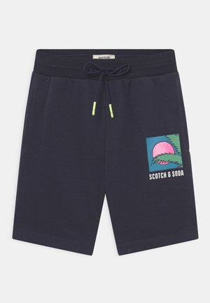 ARTWORK - Shorts - night