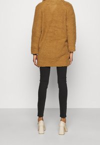 ONLY MATERNITY Zimní kabát - beige