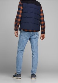 Jack & Jones Kamizelka