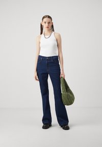 Abercrombie & Fitch - Top