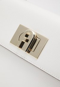 Furla MINI TOP HANDLE - Mala de mão - talco