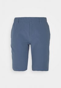 Siniset miesten polvipituudet shortsit, joissa on joustava vyötärönauha ja vyölenkit, etutaskut ja tasainen etumalli.