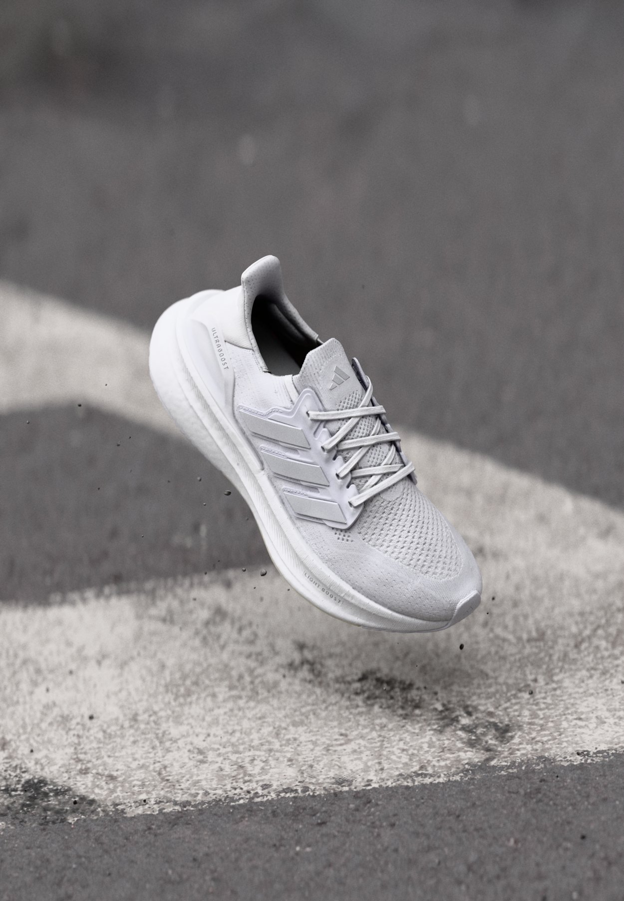 ULTRABOOST 5 W