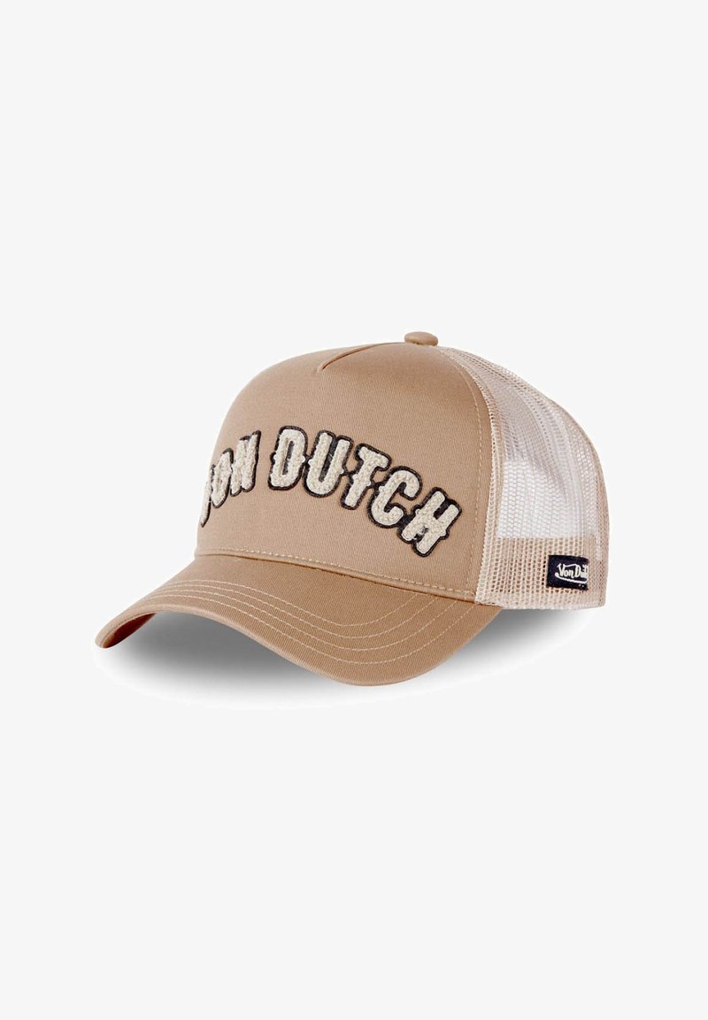 Casquette de base-ball beige avec une visière courbée, un dos en mesh et "Von Dutch" brodé en blanc et noir à l'avant.