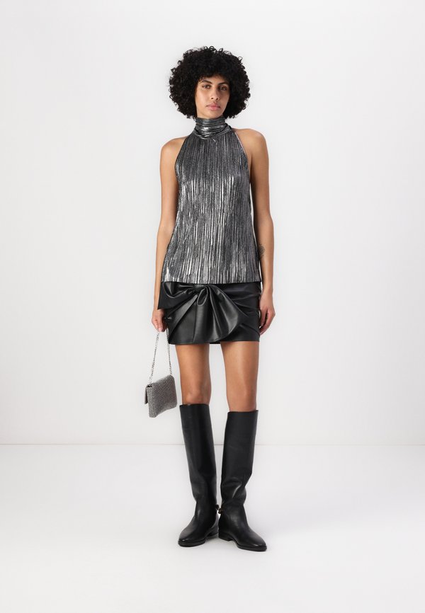 GROUNDBERRY DURO  - Top4