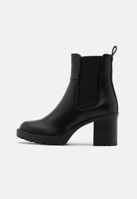ONLY SHOES Botki na platformie