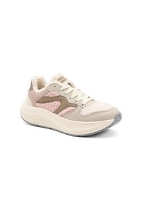 Sneaker beige chiaro con accenti rosa, pannelli testurizzati morbidi e suede liscio. Suola bianca spessa con battistrada in gomma grigia per la presa.