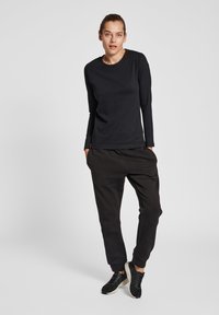 Hummel Langærmet T-shirt - black