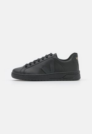 Baskets basses - black