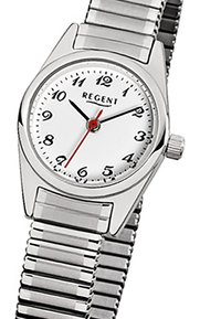 Montre en acier inoxydable argentée avec un cadran rond blanc, des index horaires noirs, une aiguille des secondes rouge et un bracelet en maillons métalliques.