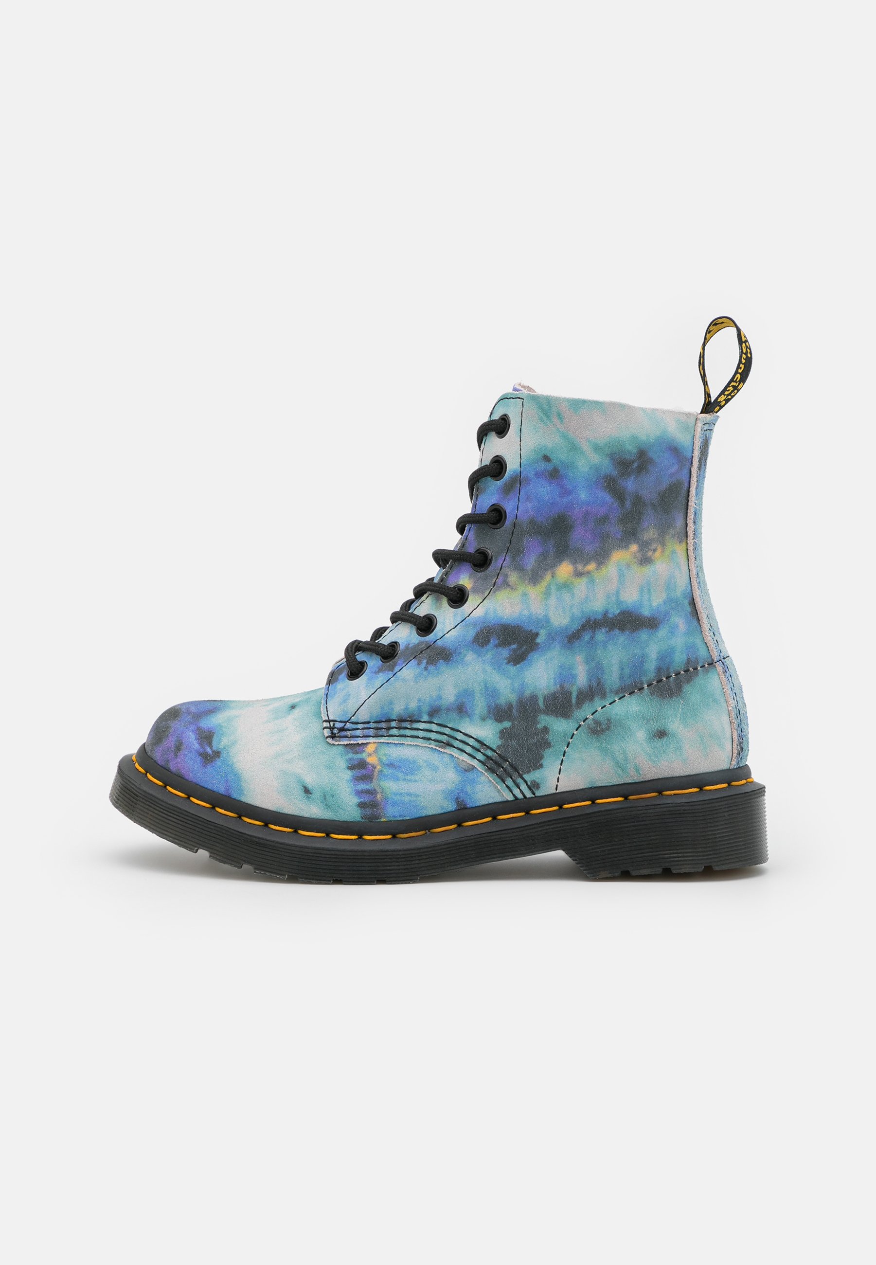 doc marten black friday sale 2022