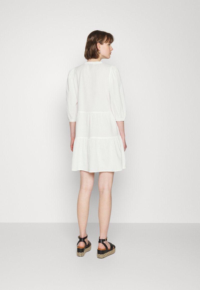 Damen Freizeitkleider | Vero Moda Tall VMPRETTY Freizeitkleid snow white/weiß - NJ99817 Damen Freizeitkleider | Vero Moda Tall VMPRETTY Freizeitkleid snow white/weiß - NJ99817