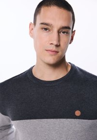 Springfield Neule - dark grey