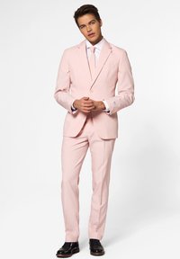 Unselected, light pink