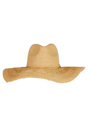 Lichtbruine, breedgerande strohoed met gevlochten structuur, gebogen randen en een lichte plooi aan de kroon, geschikt voor bescherming tegen de zon en als modieus accessoire.