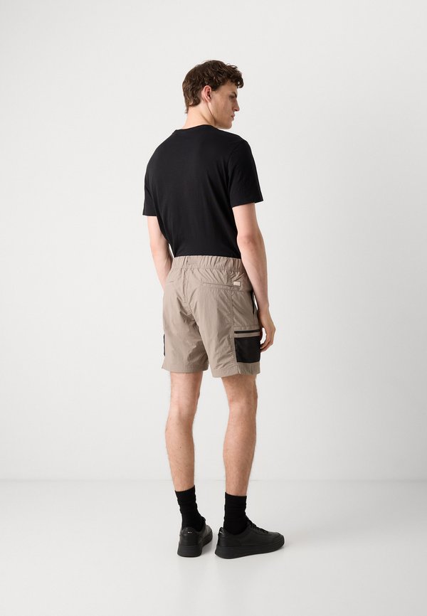 SAL - Shorts - open beige3